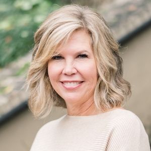 Meet your Posher, Jeana